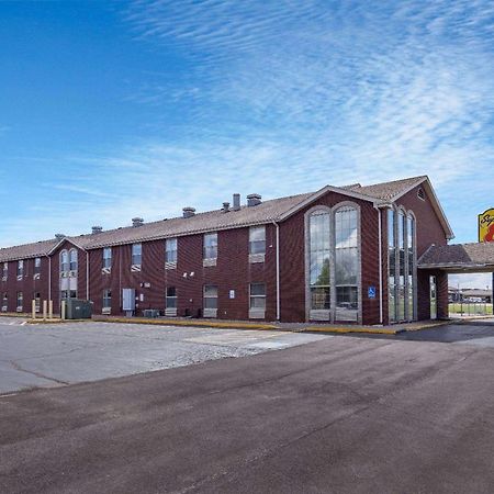 Super 8 By Wyndham Nixa/Springfield Area Hotel Eksteriør billede
