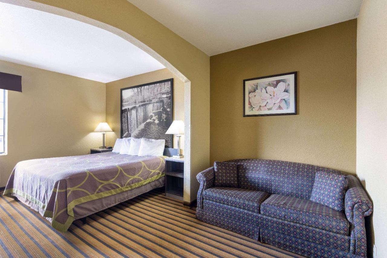 Super 8 By Wyndham Nixa/Springfield Area Hotel Eksteriør billede