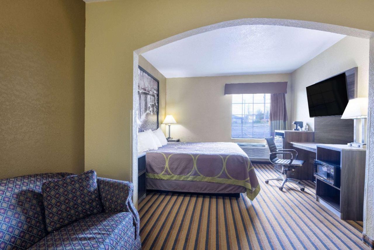 Super 8 By Wyndham Nixa/Springfield Area Hotel Eksteriør billede